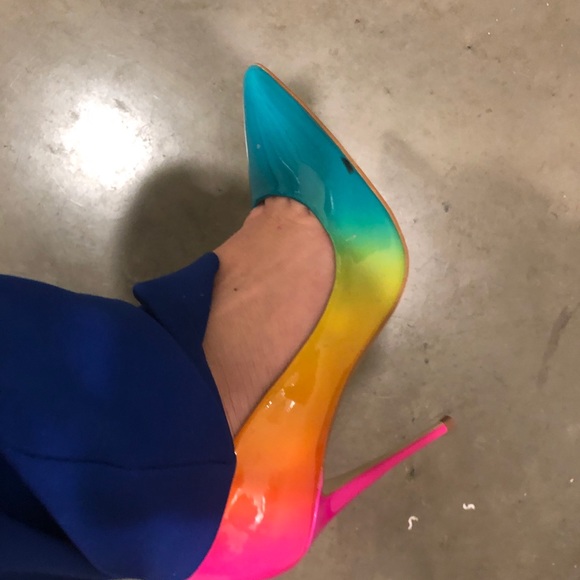 Meet your Posher, Leah - Picture 4 of 7